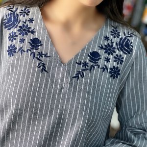 شومیز گلدوزی یقه هفت