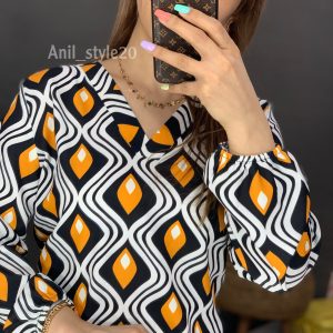 شومیز یقه هفت طرح دار